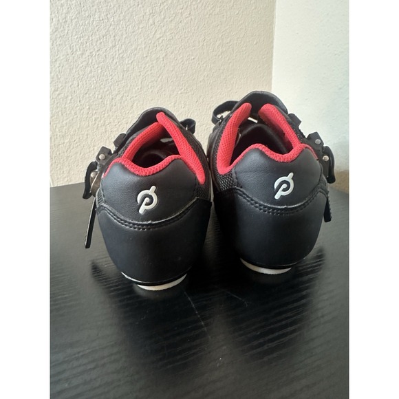 PELOTON womens cycling shoes sz 40 / US 9 w/ cleats - Picture 5 of 8